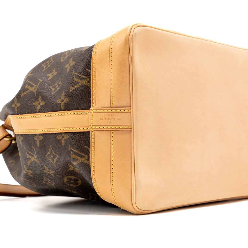 louis-vuitton-noe-bucket-bag-monogram-canvas-ghw