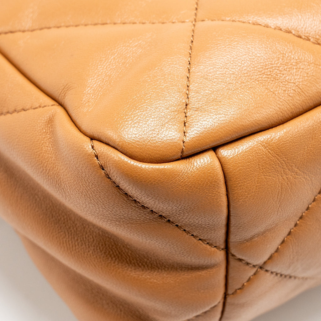 chanel-medium-19-bag-lambskin-caramel-multicolour-hardware-microchip-copy