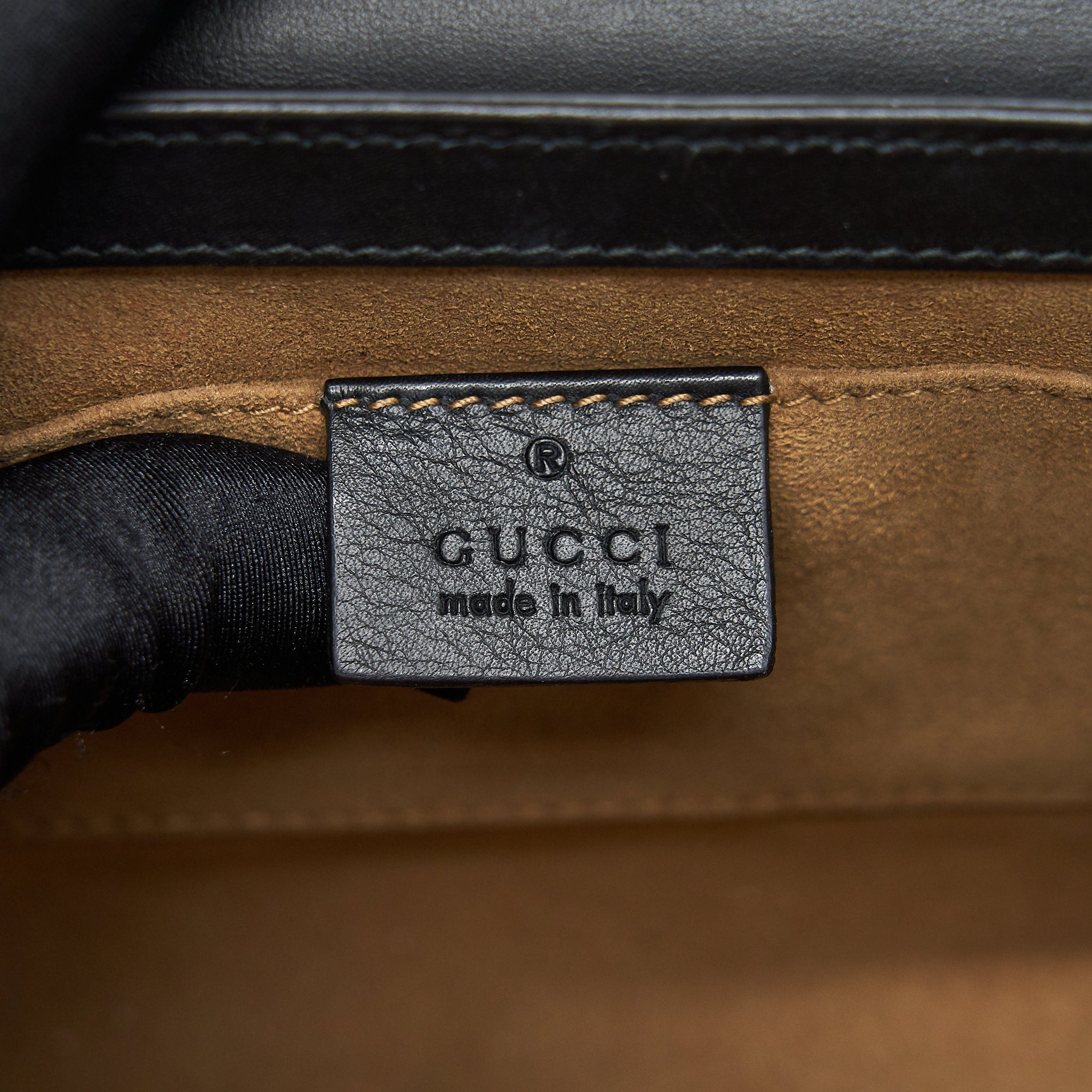gucci-padlock-small-gg-shoulder-bag