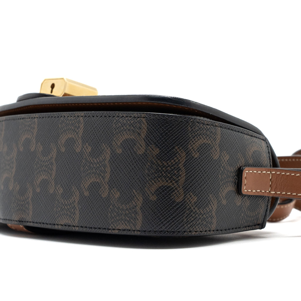 celine-clutch-on-strap-tabou-calfskin-triomphe-canvas-tan-ghw
