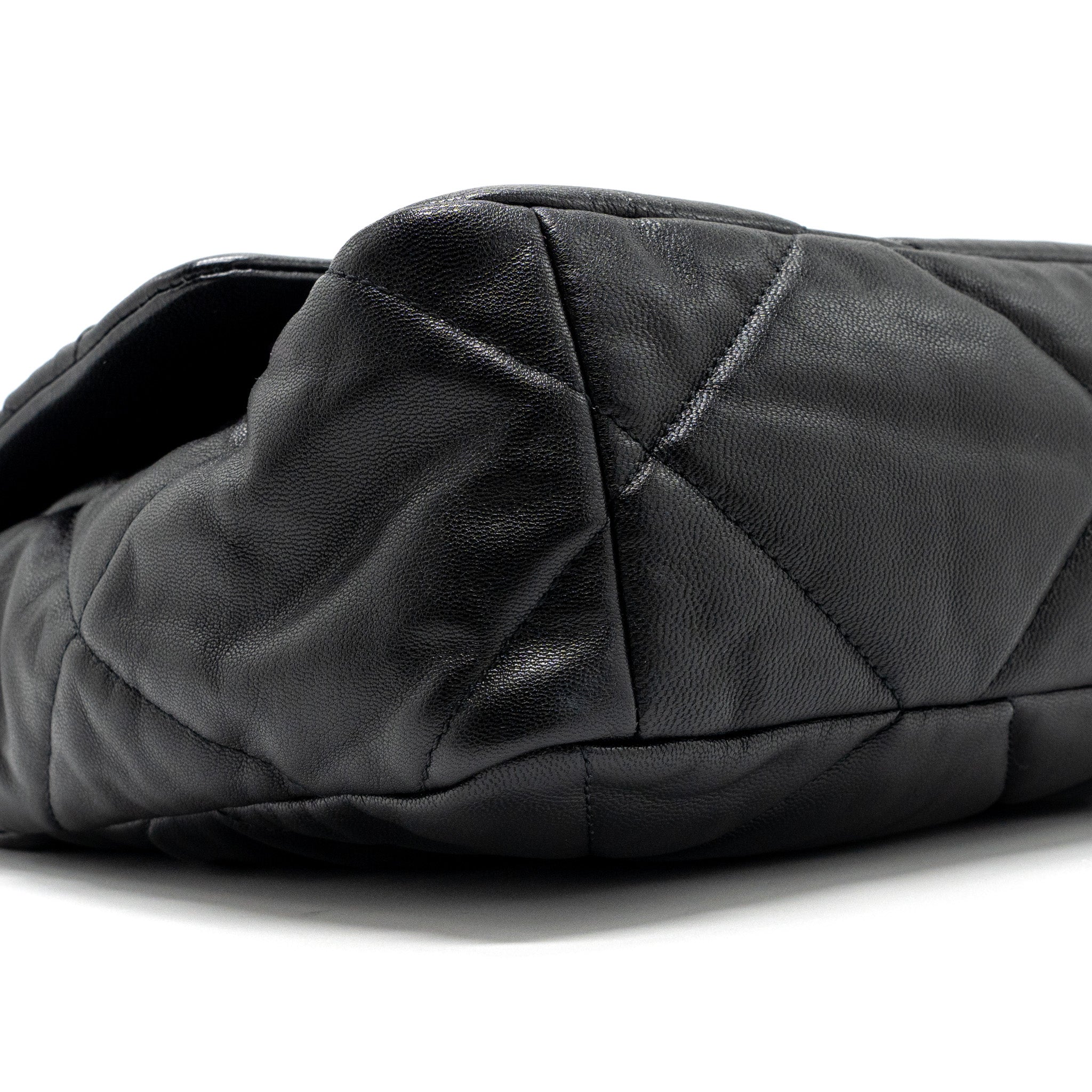chanel-medium-19-bag-goatskin-black-multicolour-hardware-3
