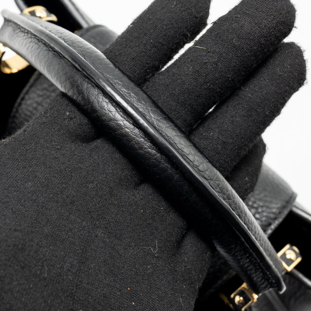 louis-vuitton-capucines-bb-with-monogram-flower-embellishments-taurillon-black-ghw