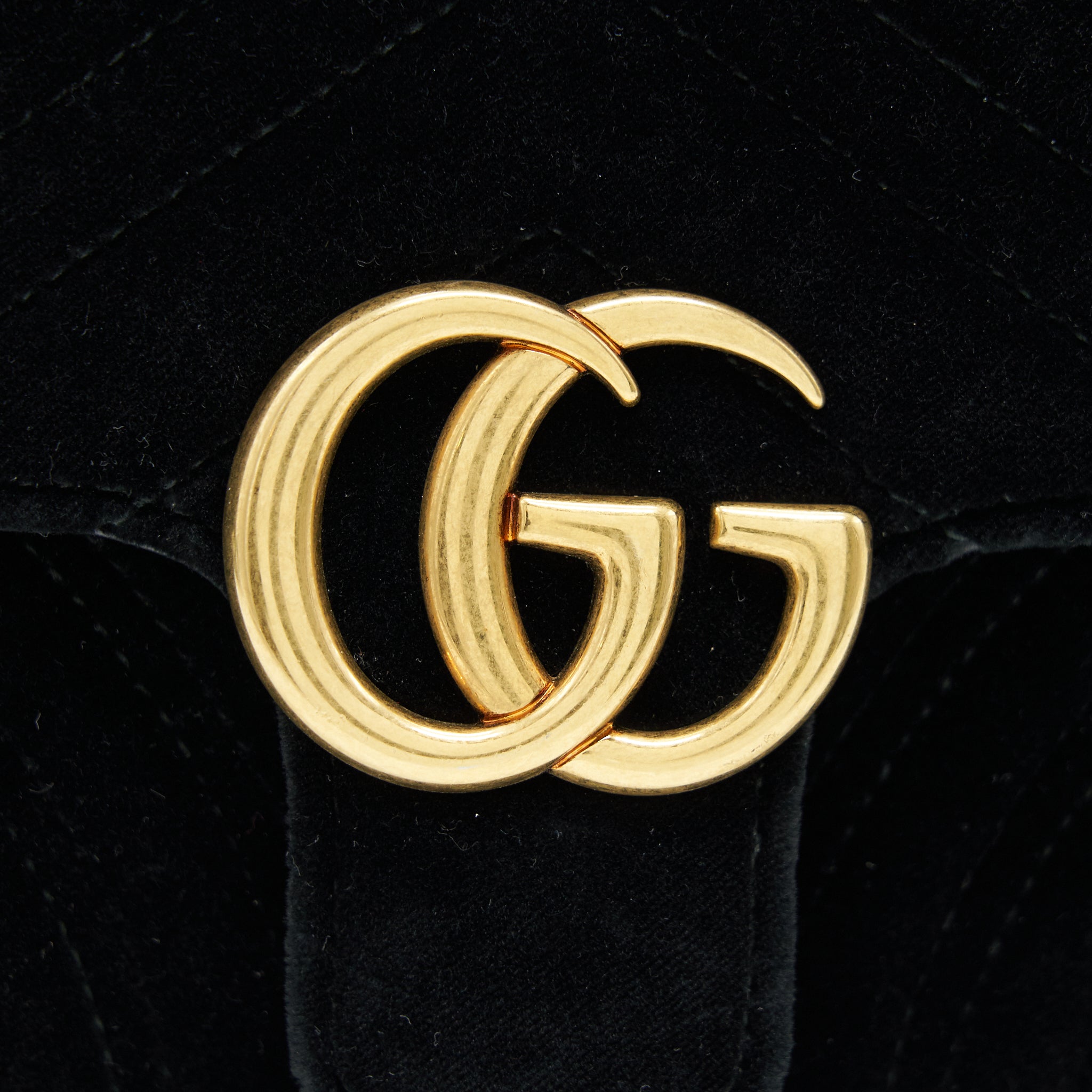 gucci-velvet-mini-gg-marmont-bag-black