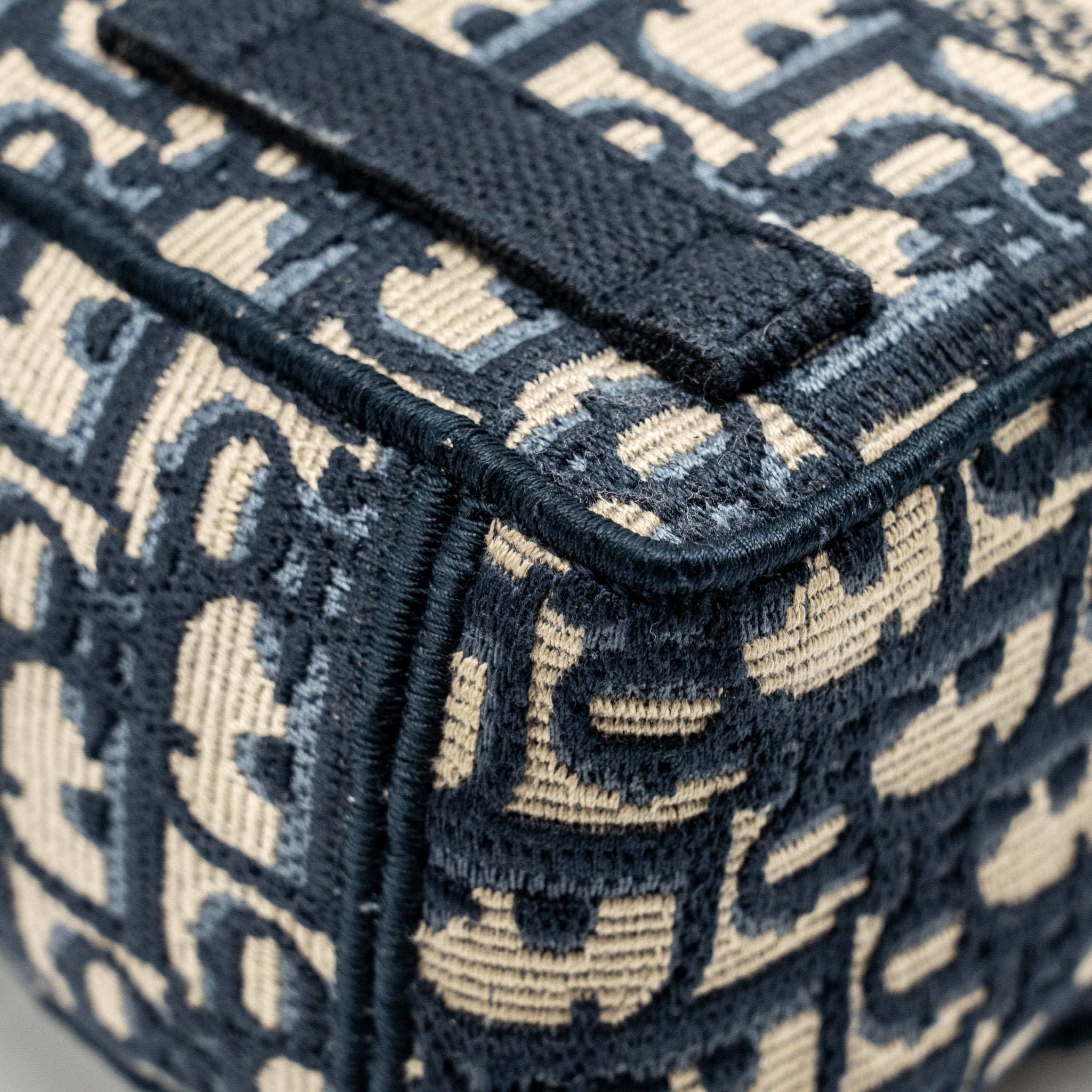 dior-small-diorcamp-bag-dior-oblique-embroidery-canvas-blue-lghw