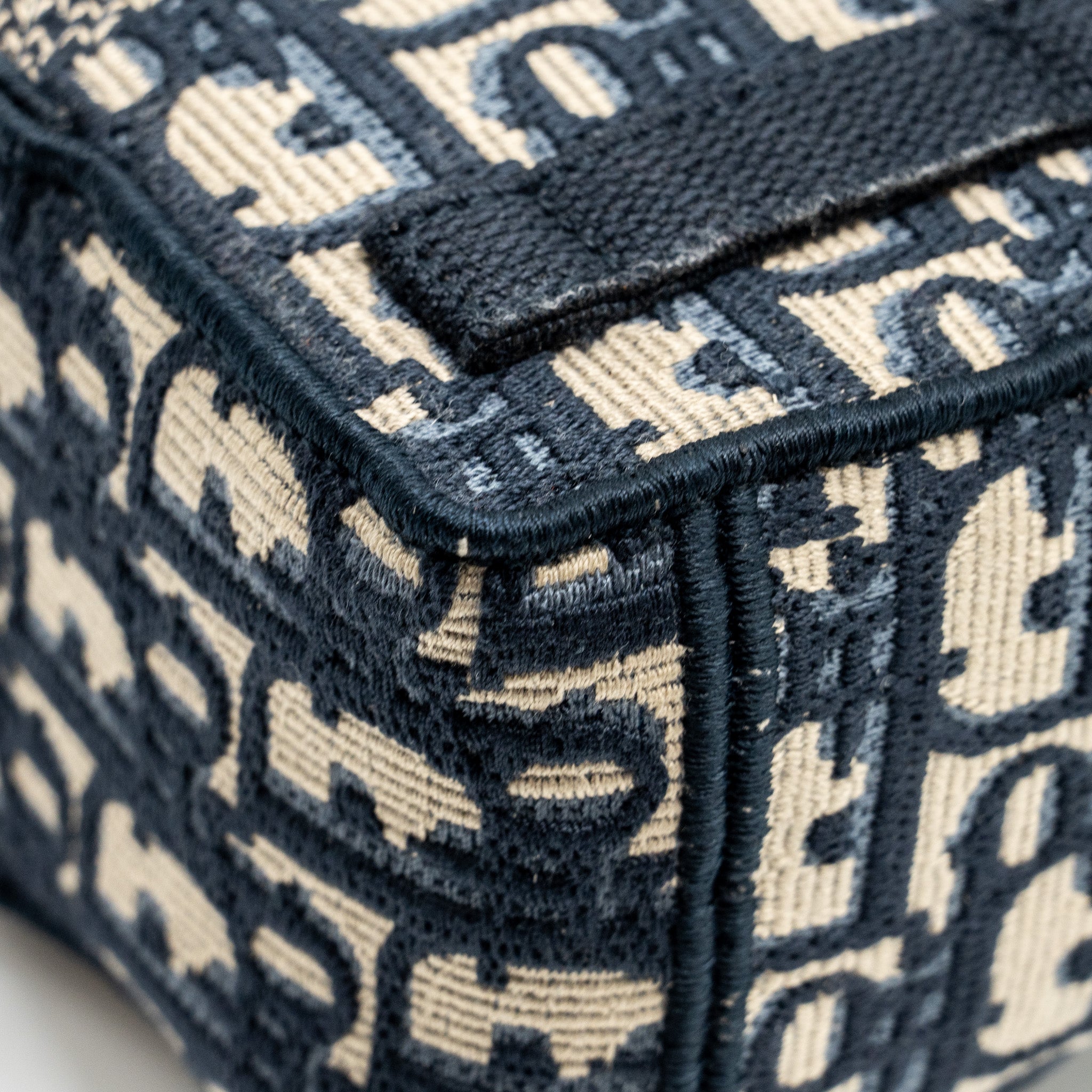 dior-small-diorcamp-bag-dior-oblique-embroidery-canvas-blue-lghw
