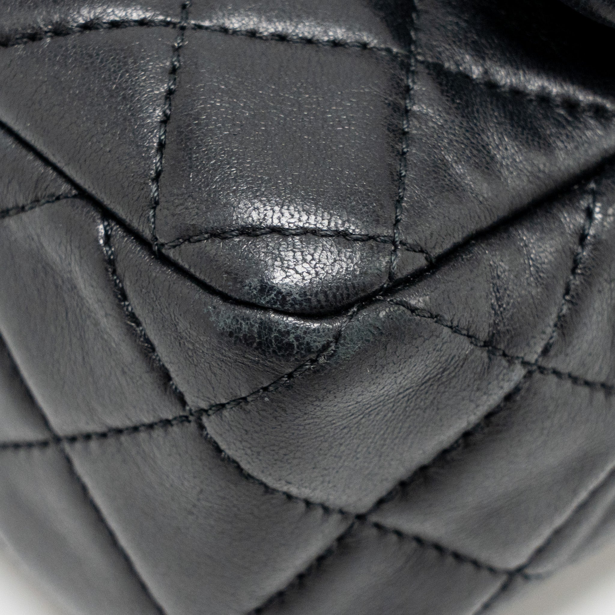 chanel-pearl-crush-mini-rectangular-flap-bag-lambskin-black-ghw-3