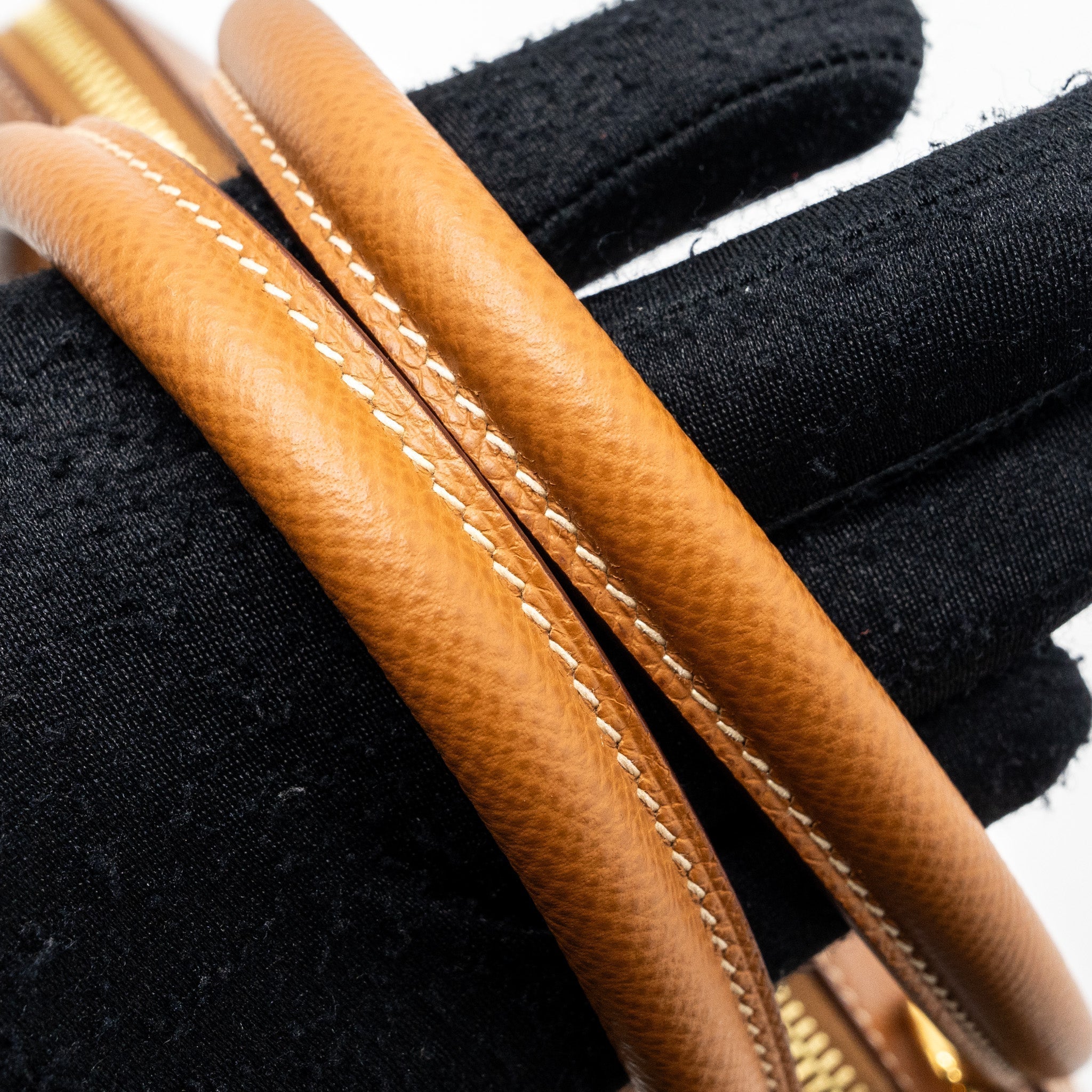 copy-of-hermes-bolide-31-epsom-gold-ghw-stamp-circle-z