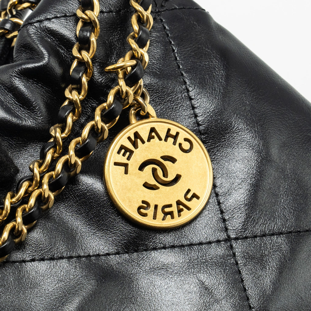 chanel-mini-22-bag-shiny-calfskin-black-ghw-microchip-5