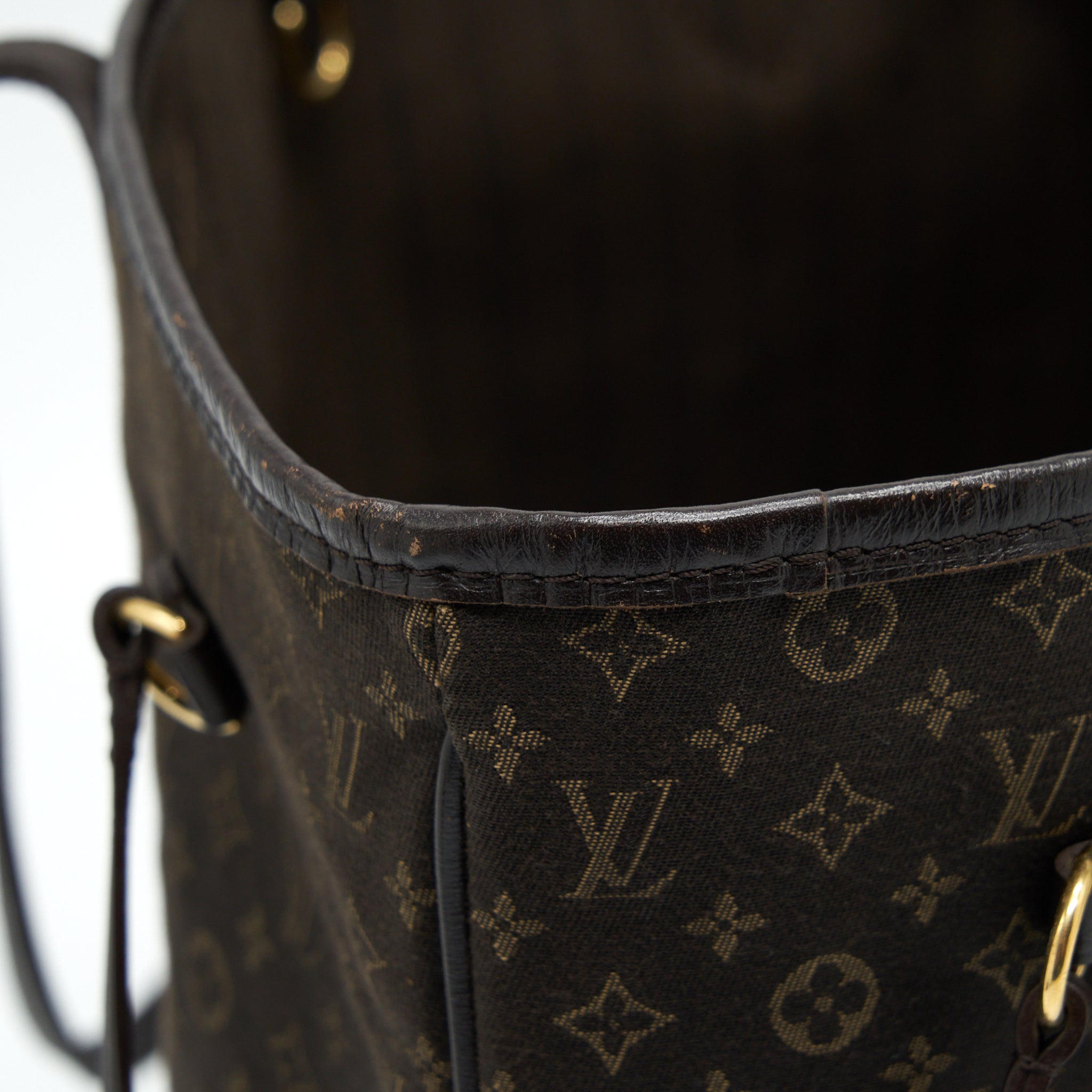 louis-vuitton-neverfull-mm-monogram-fabric-dark-brown-ghw