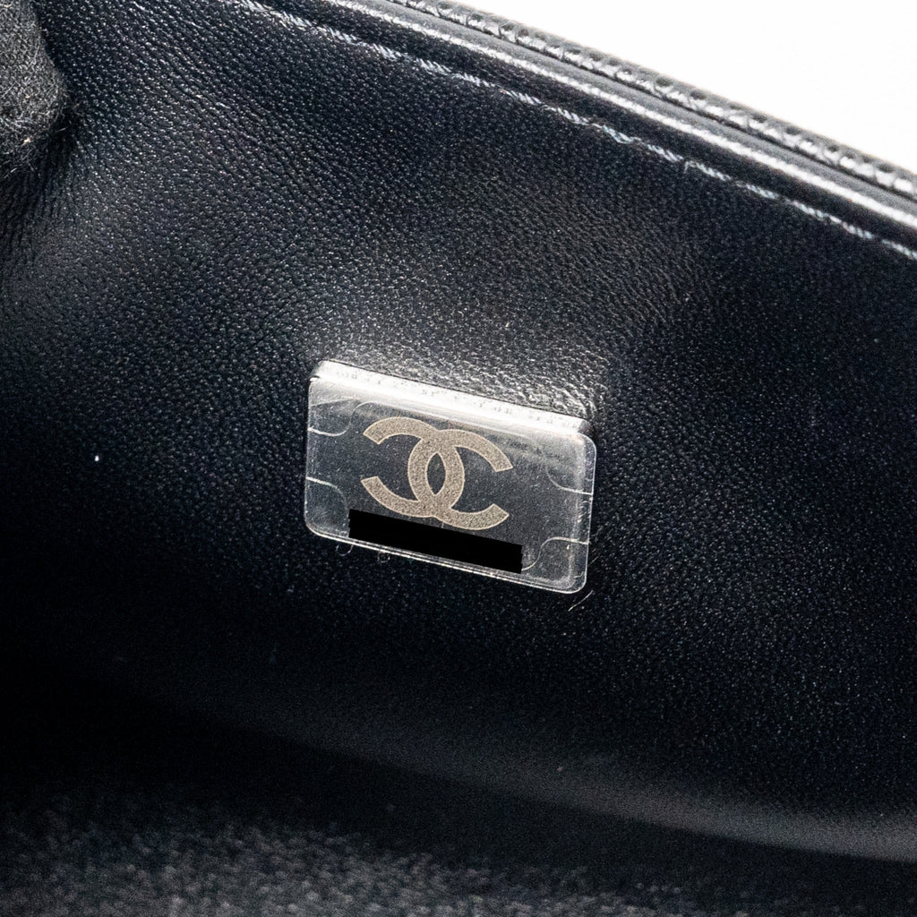 chanel-small-boy-bag-caviar-black-ruthenium-hardware-microchip-2