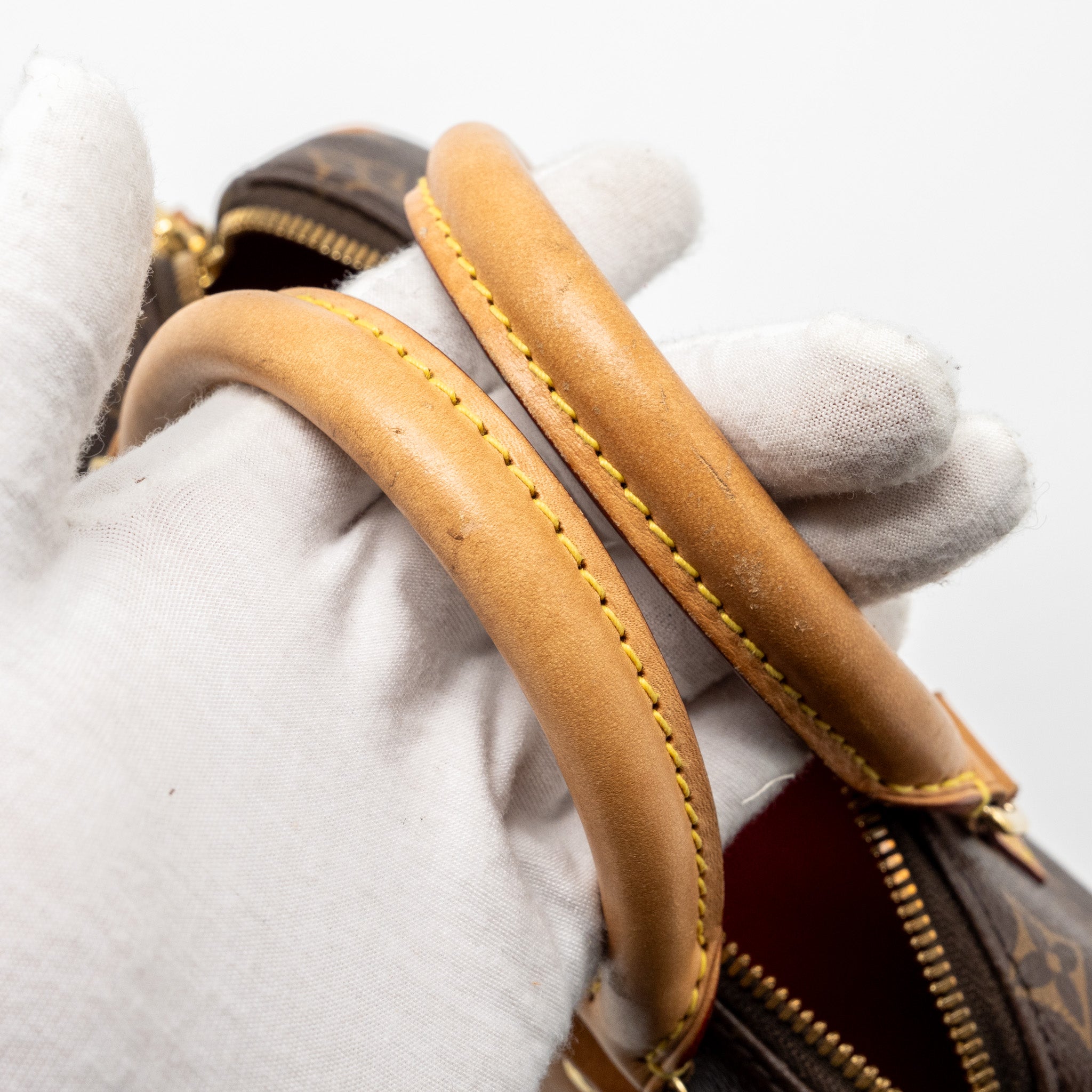 louis-vuitton-speedy-bandouliere-20-monogram-canvas-black-strap-ghw