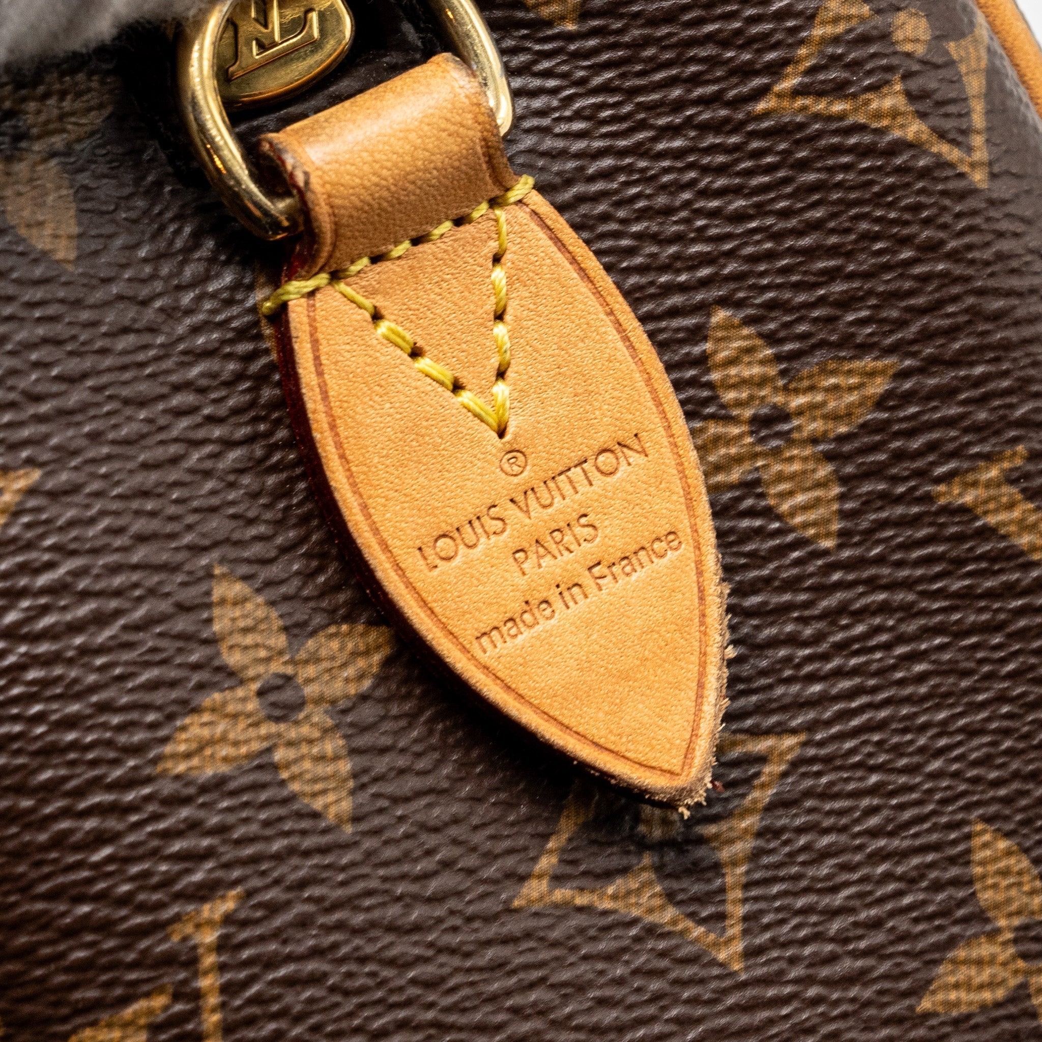 louis-vuitton-speedy-bandouliere-20-monogram-canvas-black-strap-ghw