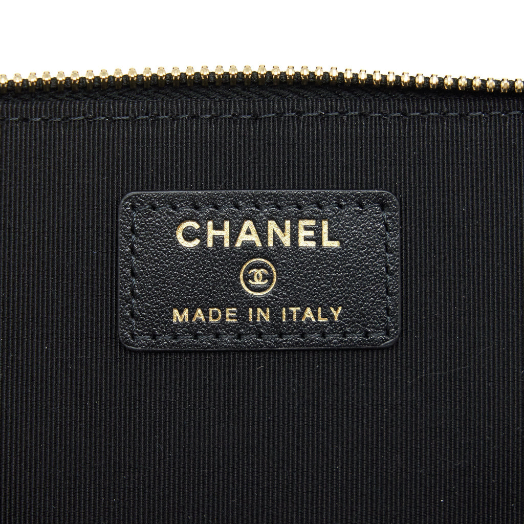 chanel-camellia-long-vanity-with-chains-lambskin-black-lghw