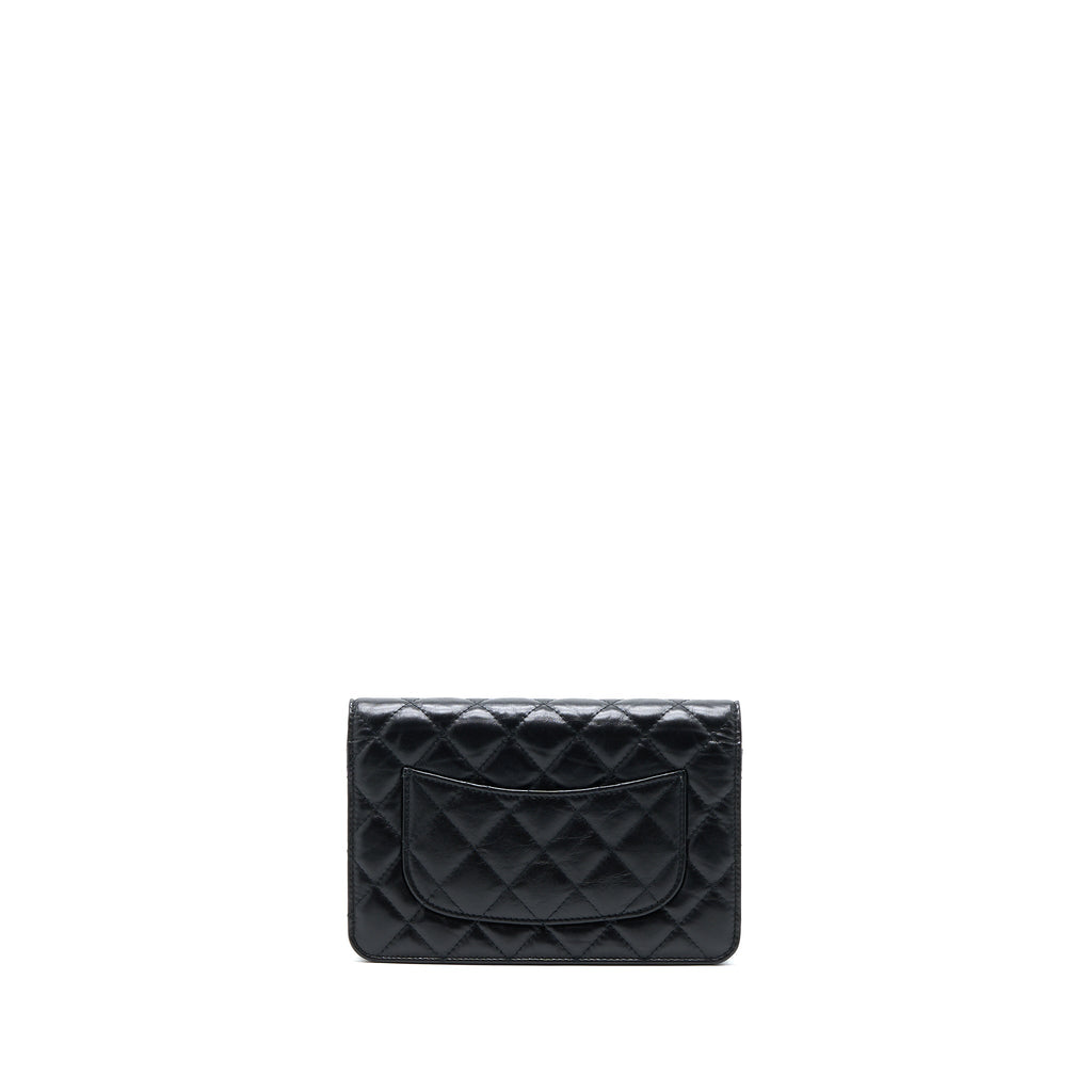 chanel-2-55-reissue-wallet-on-chain-aged-calfskin-black-ghw