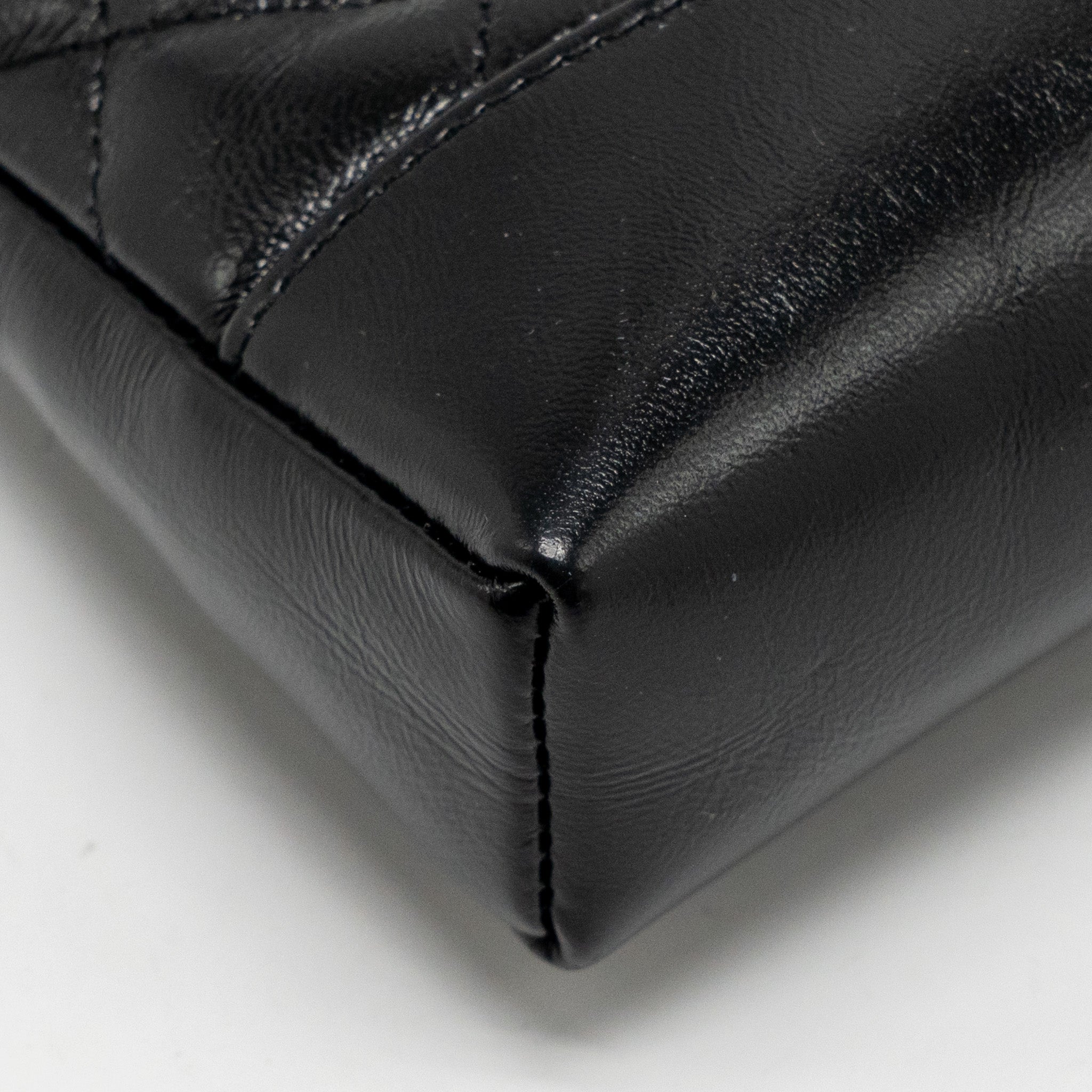 chanel-mini-31-clutch-with-chain-shiny-lambskin-black-lghw-microchip-1