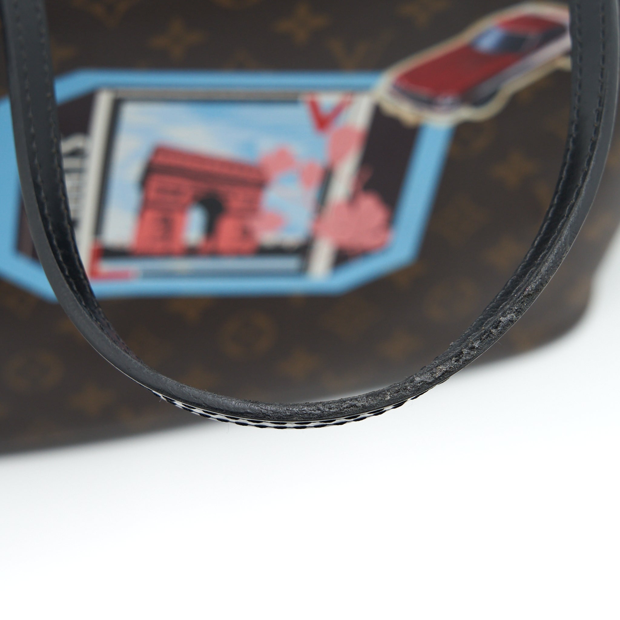 louis-vuitton-neverfull-mm-world-tour-monogram-canvas-limited-edition
