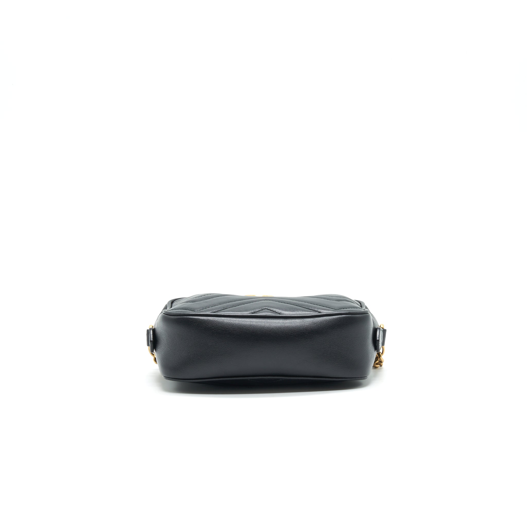 gucci-black-camera
