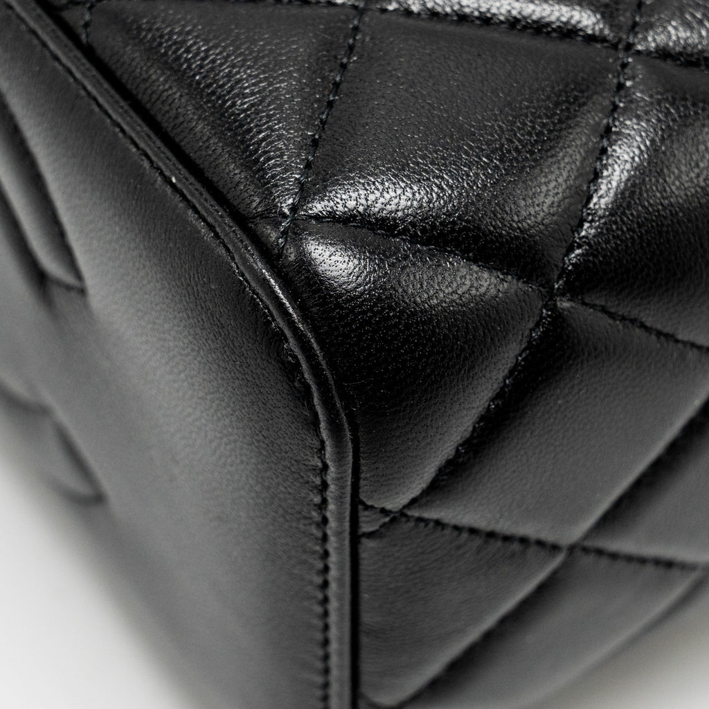 chanel-pearl-crush-long-vanity-case-lambskin-black-ghw-microchip-copy-1