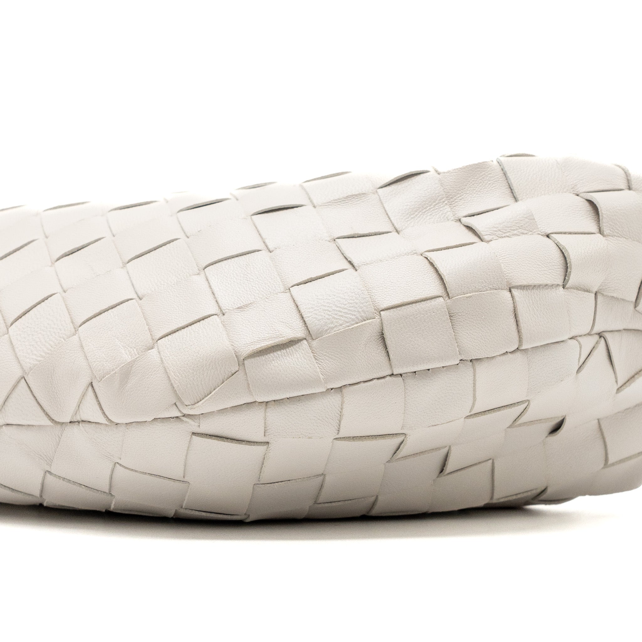 bottega-veneta-mini-jodie-lambskin-chalk-ghw