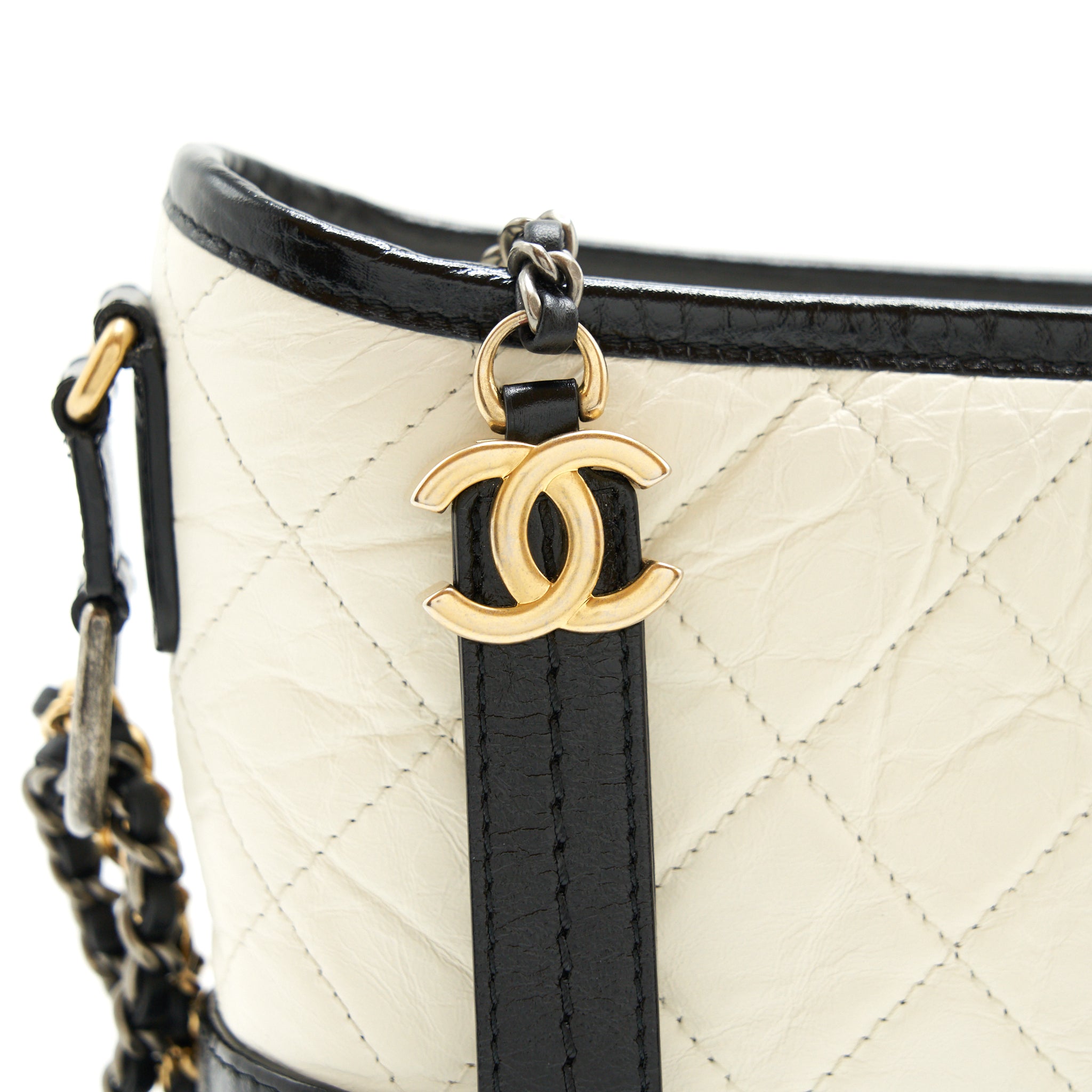 chanel-small-gabrielle-hobo-bag-white-black-2