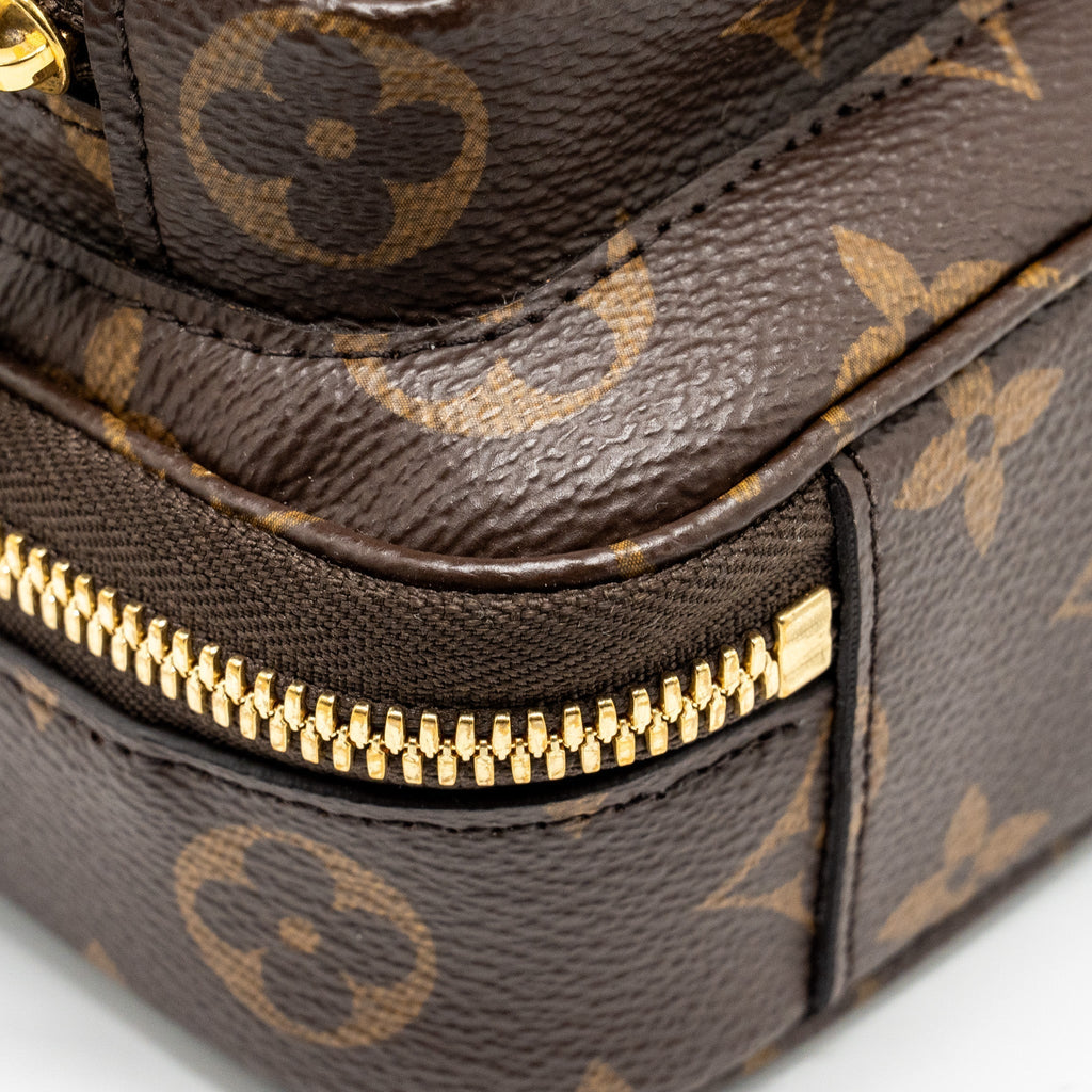 louis-vuitton-utility-crossbody-bag-monogram-canvas-ghw-1