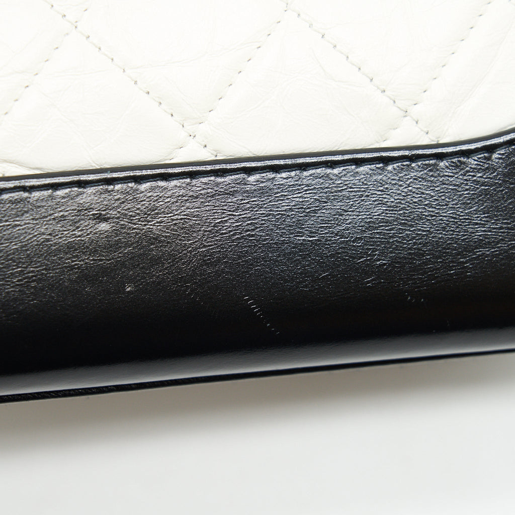 chanel-small-gabrielle-hobo-bag-white-black-2