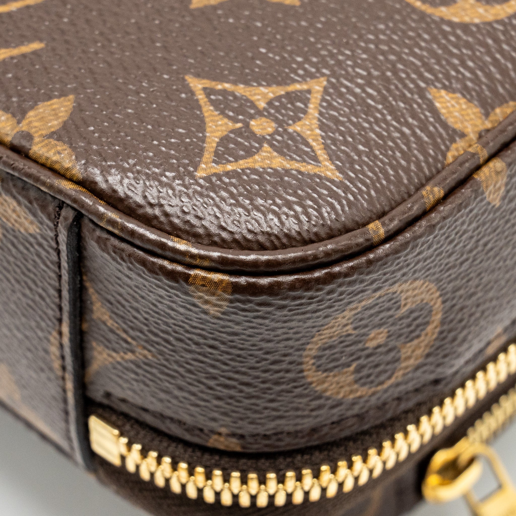 louis-vuitton-utility-crossbody-bag-monogram-canvas-ghw-1