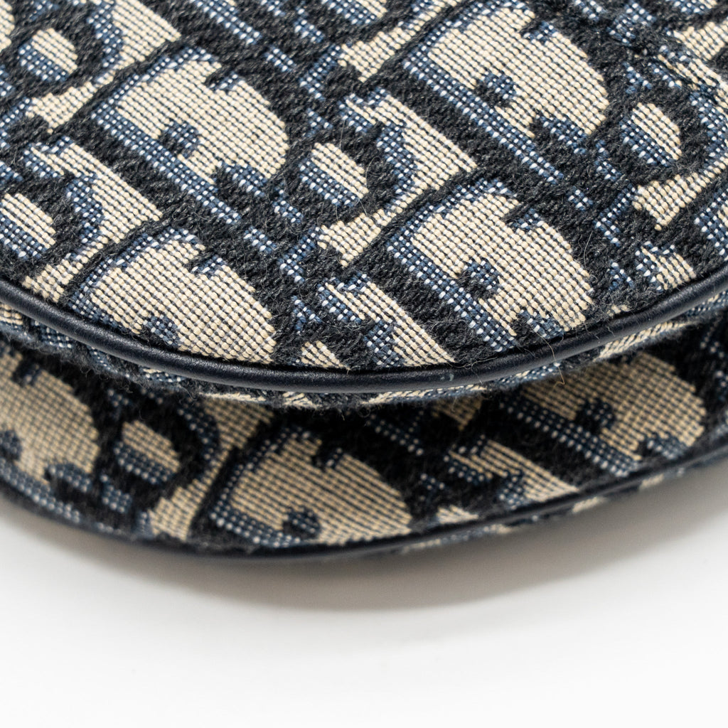 dior-medium-saddle-bag-blue-oblique-canvas-ghw-2
