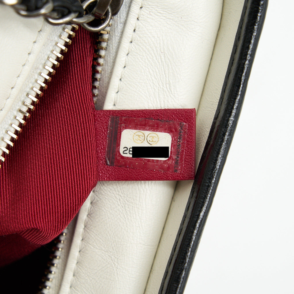 chanel-small-gabrielle-hobo-bag-white-black-2