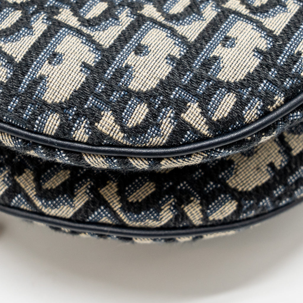dior-medium-saddle-bag-blue-oblique-canvas-ghw-2