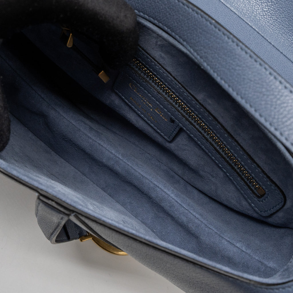 dior-medium-saddle-bag-goat-skin-light-blue-ghw