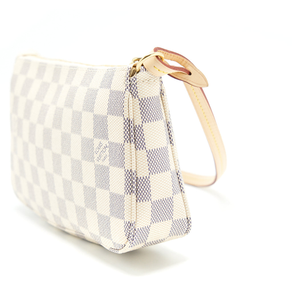 louis-vuitton-pochette-accessories-damier-azur-canvas-1