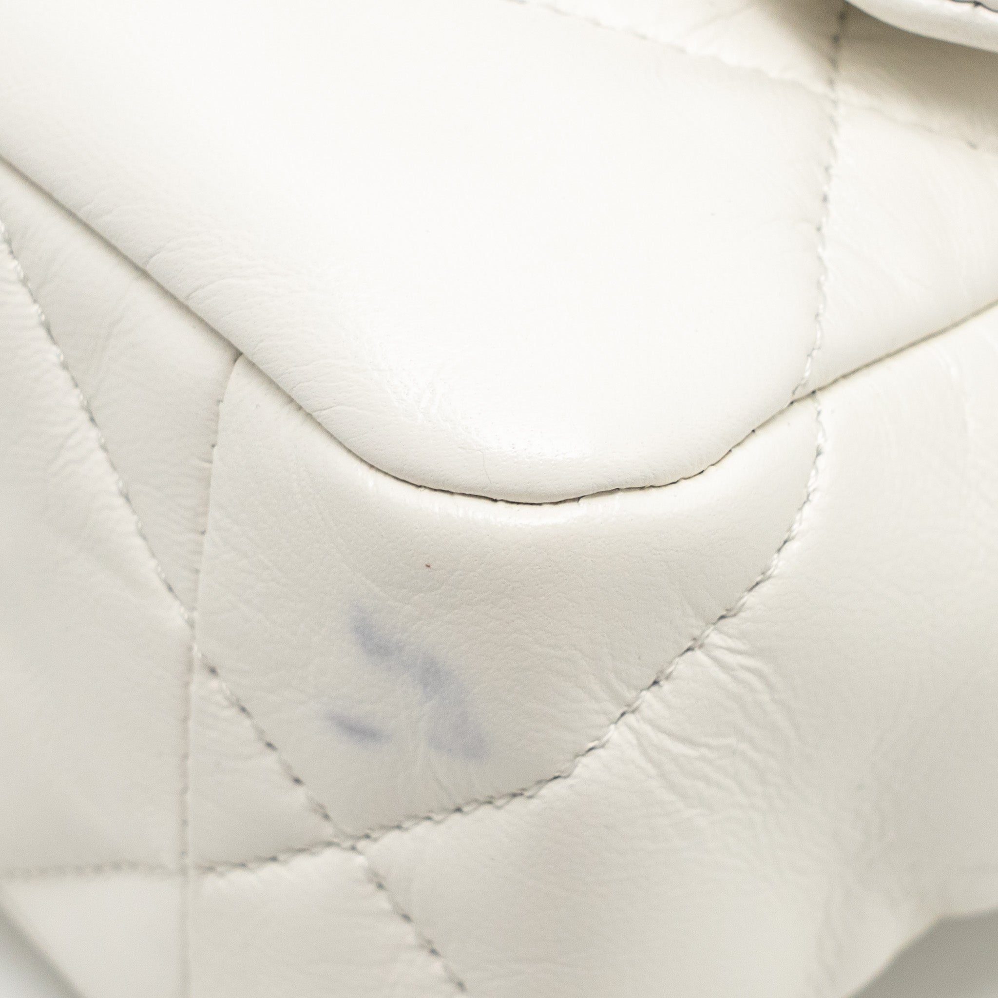 chanel-small-19-bag-lambskin-white-multicolour-hardware-copy-1