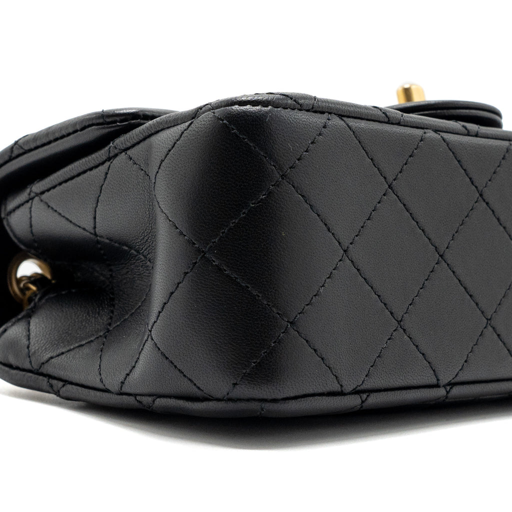 chanel-23k-pearl-crush-mini-rectangular-flap-bag-lambskin-black-ghw-microchip-2