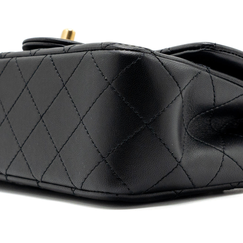 chanel-23k-pearl-crush-mini-rectangular-flap-bag-lambskin-black-ghw-microchip-2