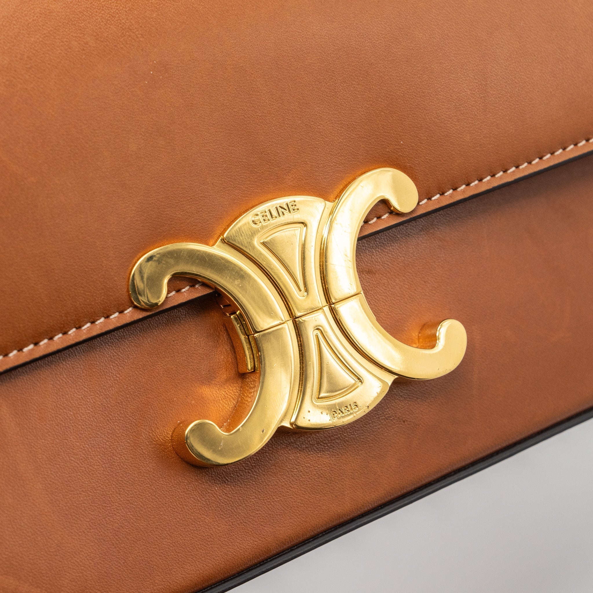 celine-triomphe-shoulder-bag-natural-calfskin-tan-ghw