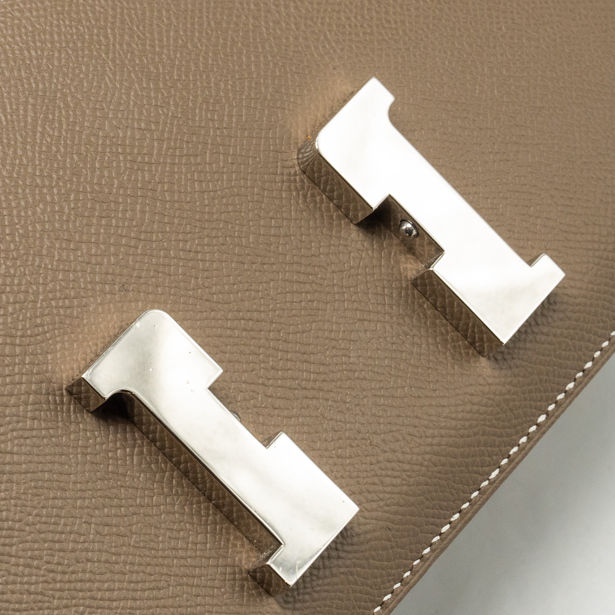 hermes-constance-24-epsom-etoupe-shw-stamp-z