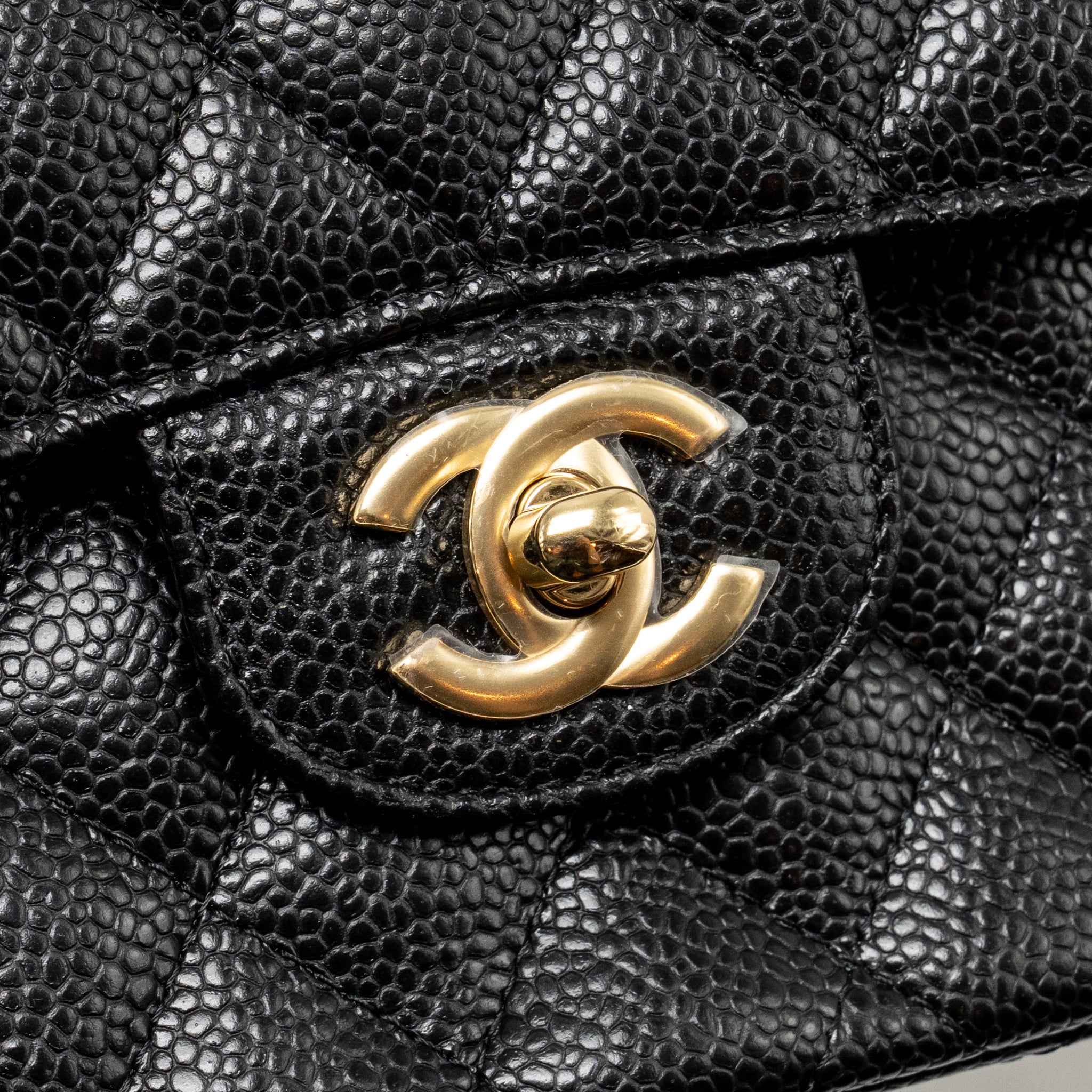 chanel-small-classic-double-flap-bag-caviar-black-ghwmicrochip-2