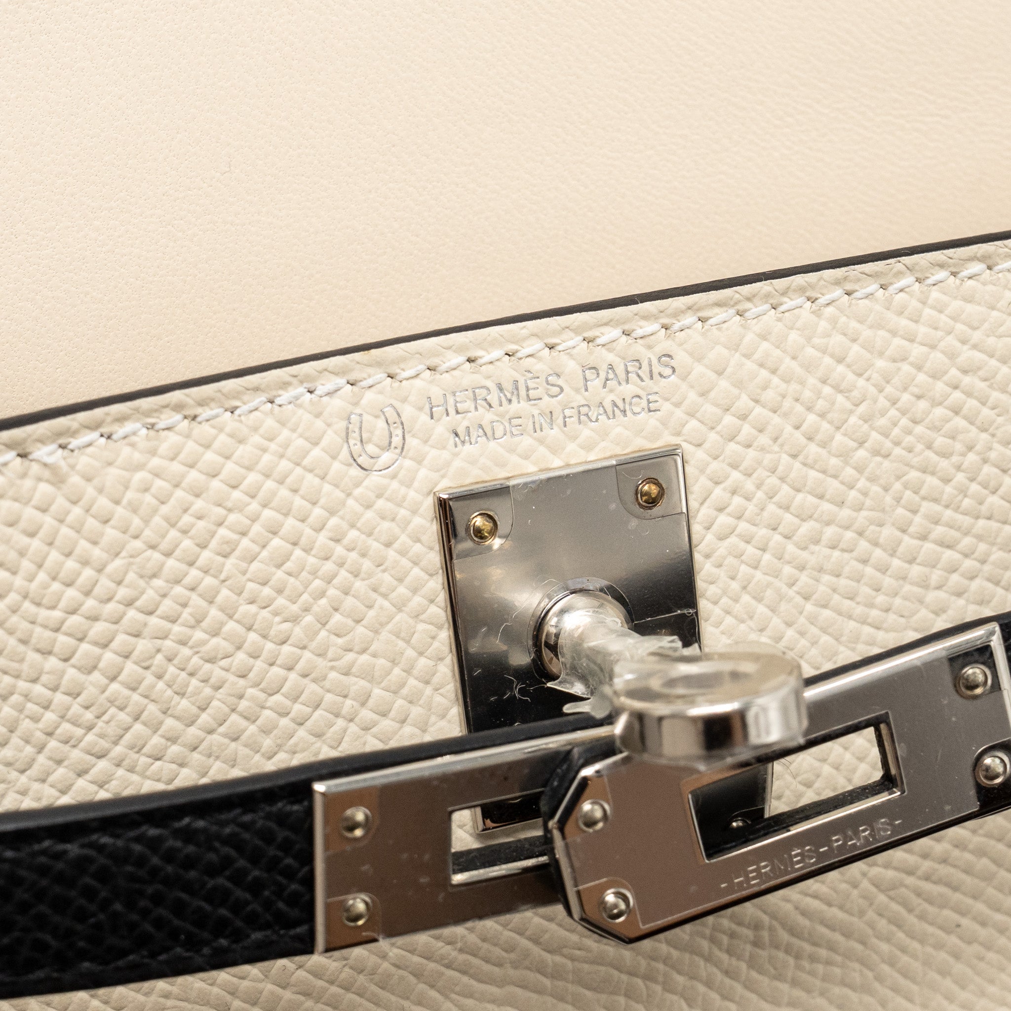 hermes-mini-kelly-ii-epsom-nata-black-shw-stamp-w