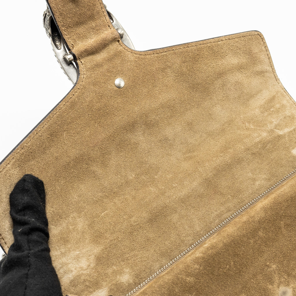 gucci-dionysus-gg-shoulder-bag-gg-supreme-canvas-suede-leather-beige-shw