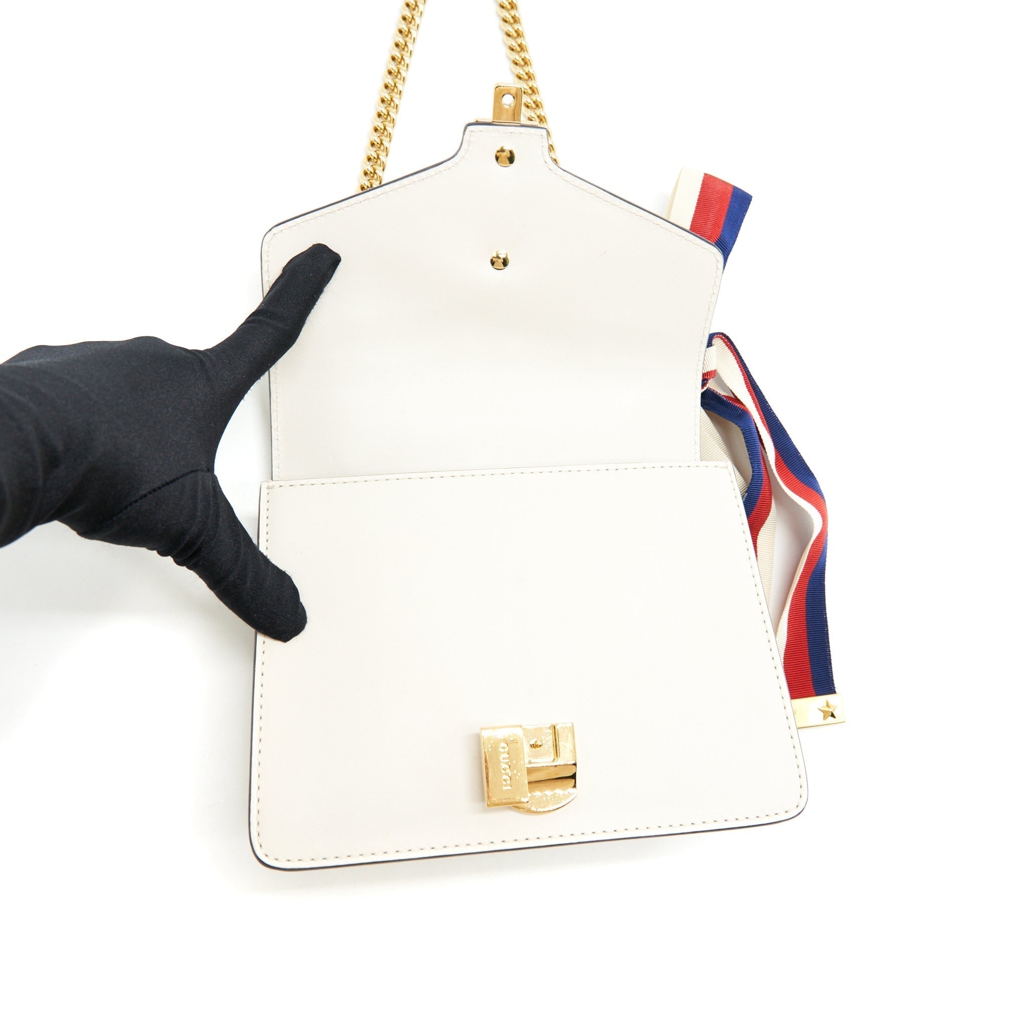 gucci-mini-sylvie-crossbody-chain-bag-white