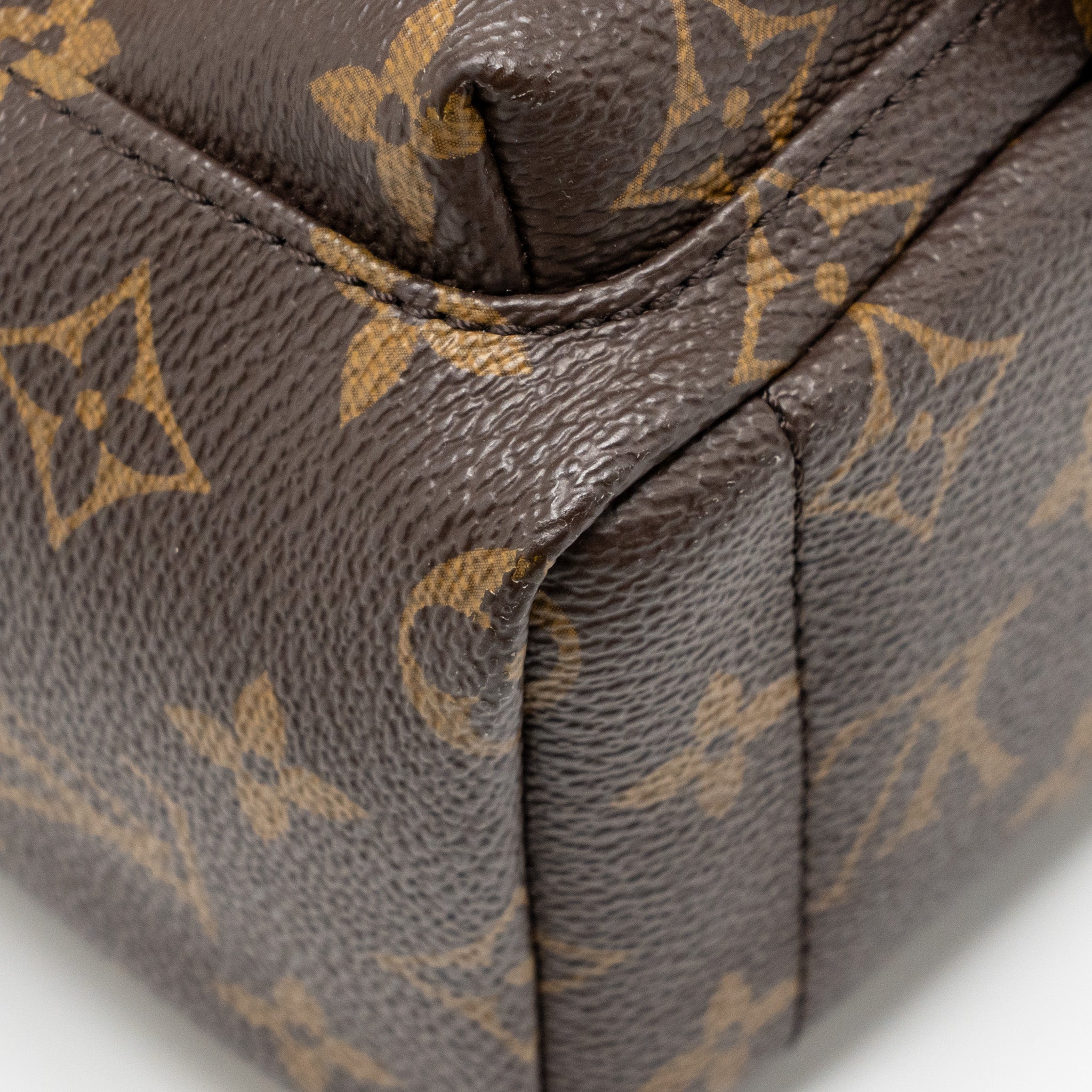 louis-vuitton-mini-palm-springs-monogram-canvas-ghw