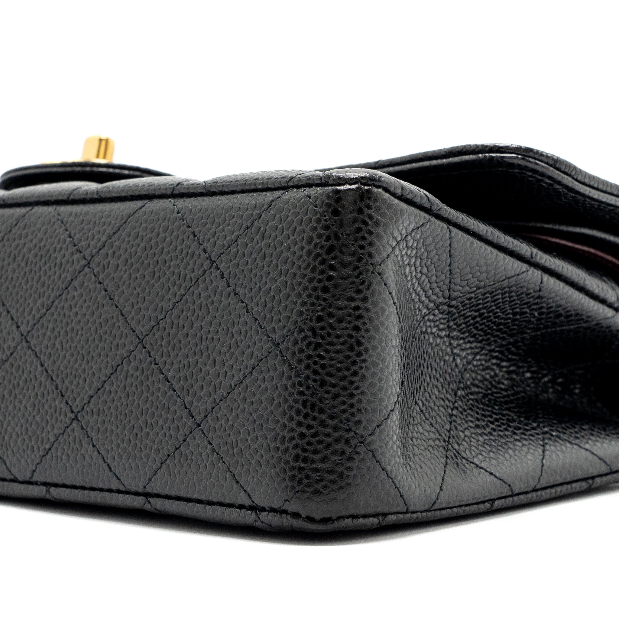 chanel-medium-classic-double-flap-bag-caviar-black-ghw-13