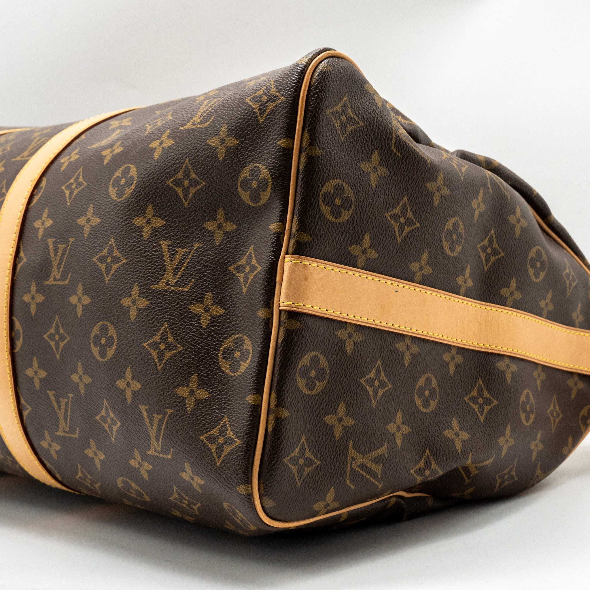louis-vuitton-keepall-50-bandoulire-monogram-canvas-ghw
