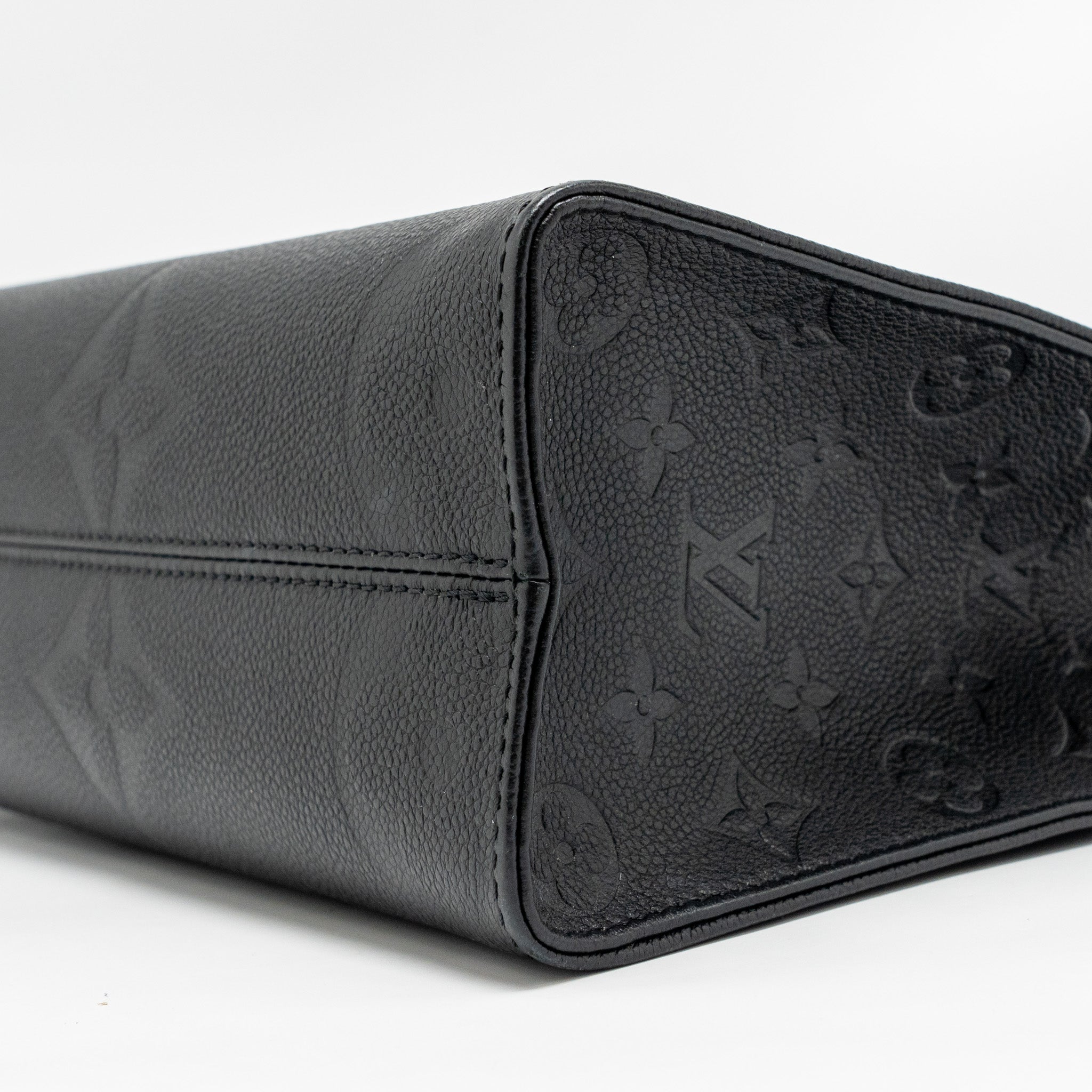 louis-vuitton-onthego-pm-monogram-empreinte-leather-black-ghw