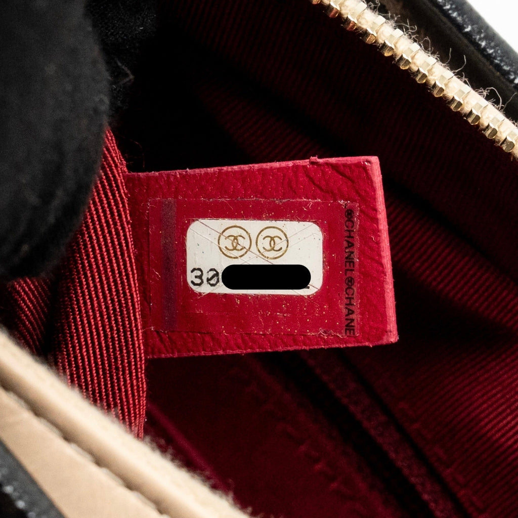 chanel-small-gabrielle-hobo-bag-aged-calfskin-beige-black-multicoloured-hardware-1