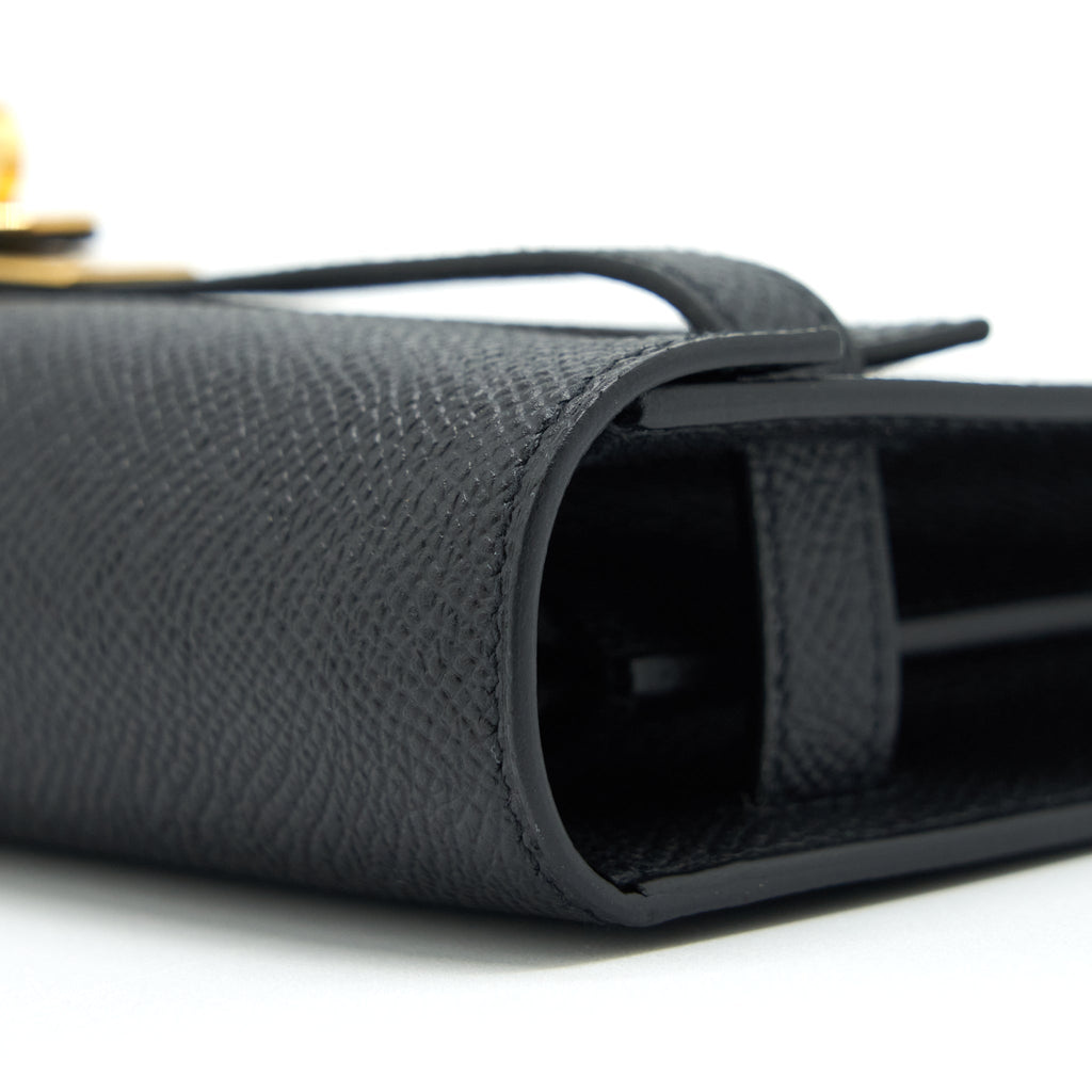 hermes-classic-kelly-to-go-epsom-black-ghw-stamp-u