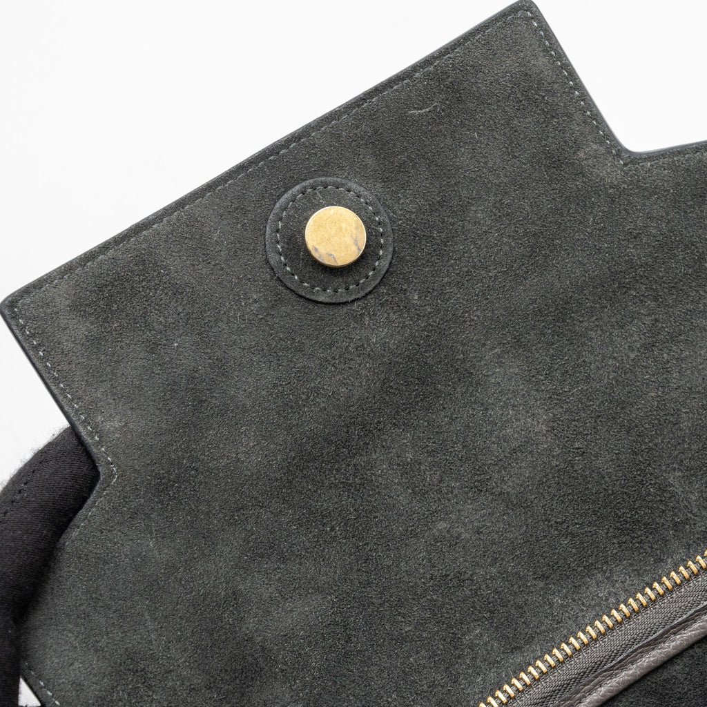 celine-micro-belt-bag-grained-calfskin-grey-ghw-2