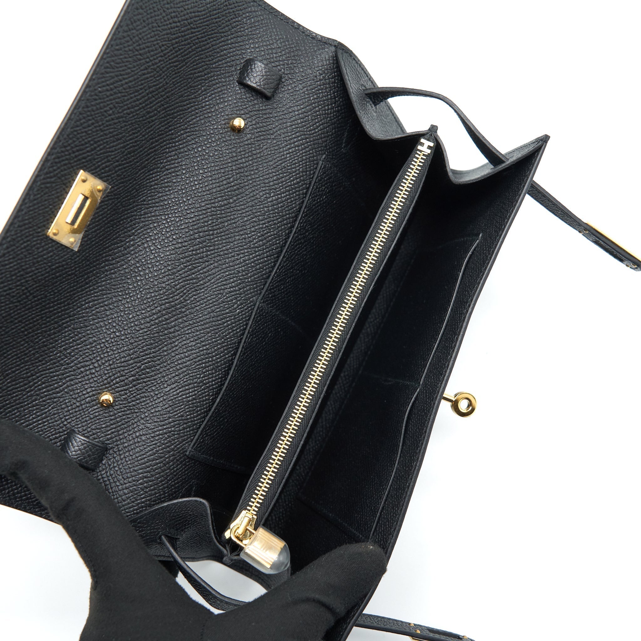 hermes-classic-kelly-to-go-epsom-black-ghw-stamp-u