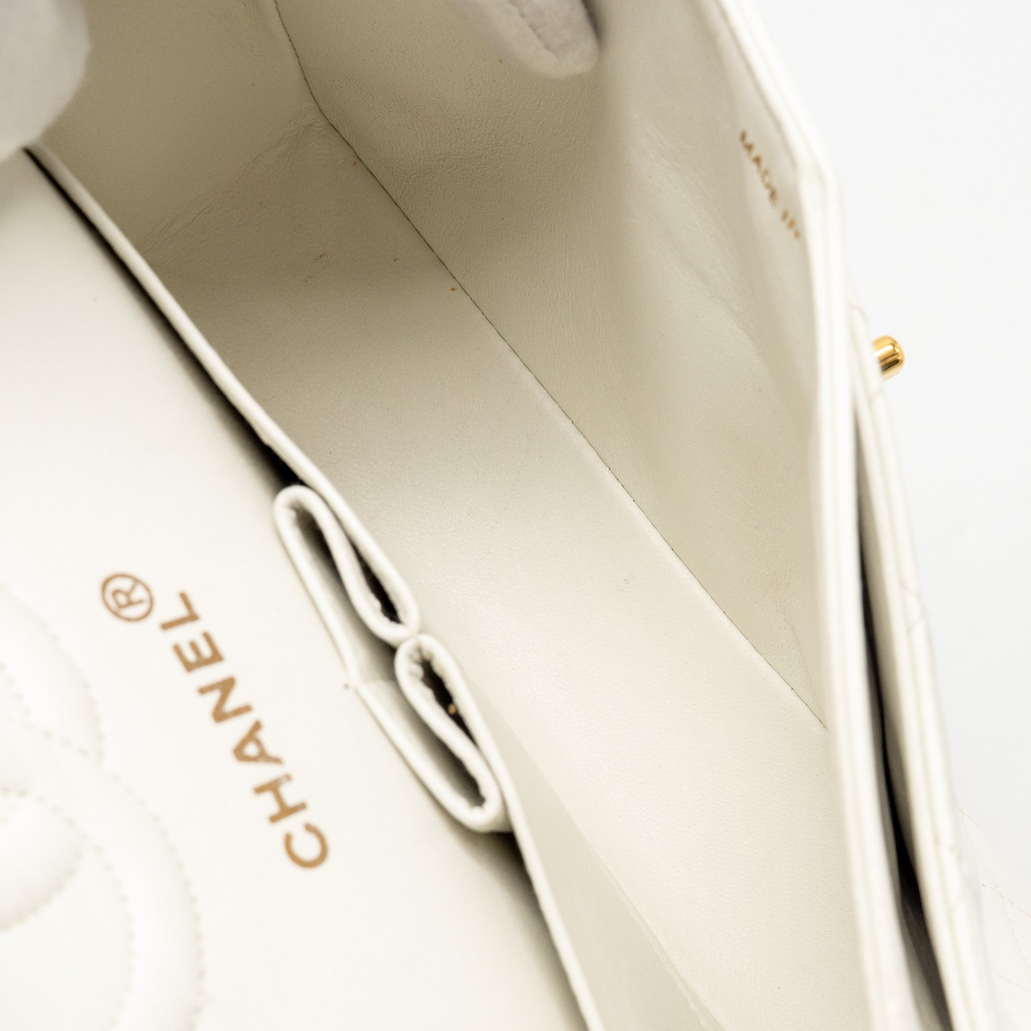 chanel-vintage-small-classic-double-flap-bag-lambskin-white-ghw
